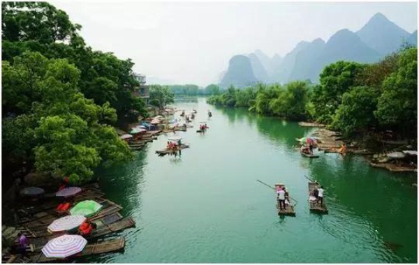 科捷龍機器人2018年年會旅游活動之廣西陽朔