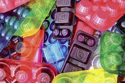 剛剛，中央就“加強塑料污染治理”做出重大改革決定！